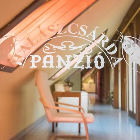 Halaszcsarda-panzio